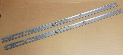 Server rack rails slot - rack,